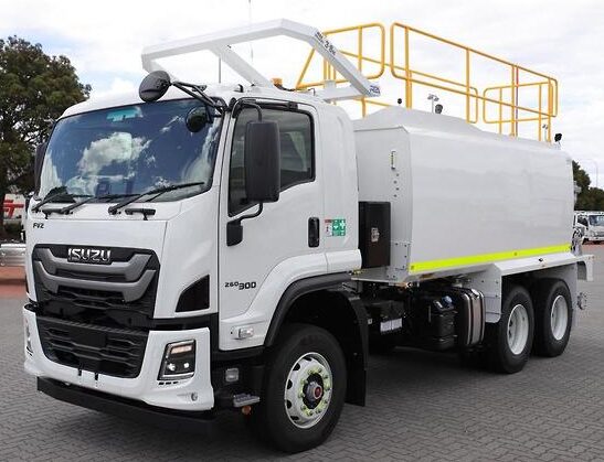 FVZ 260-300 15,000L Water Truck